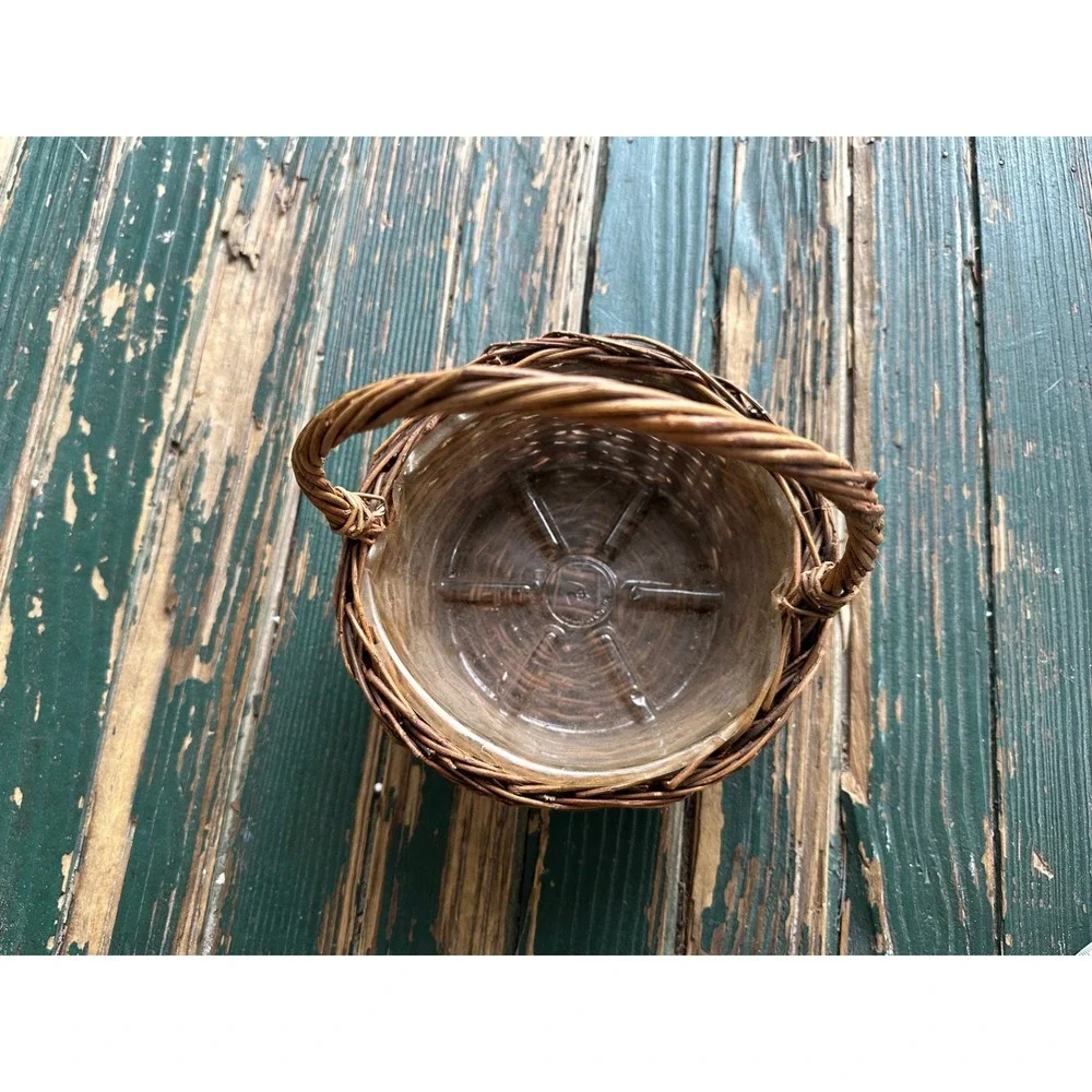 Rustic Woven Wicker Basket with Handle and Plastic Liner Small Round Planter